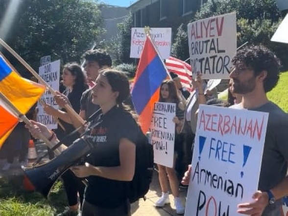 Վաշինգտոնի հայ համայնքը բողոքի ակցիա է կազմակերպել Ադրբեջանի դեսպանատան առջև (տեսանյութ)